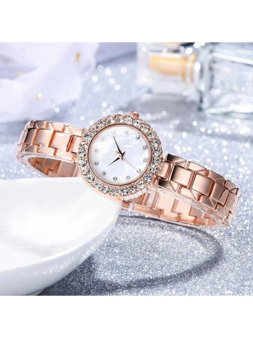 Women's Rose Gold Analog Quartz Classic Alloy Strap Crystal Bracelet Set Watch